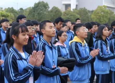 河南省初中起点公办中专（河南初中学校）