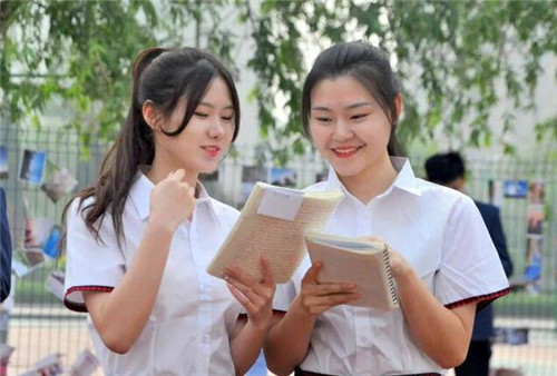郑州龙湖公立中专有哪些(郑州南龙湖公办中专学校)