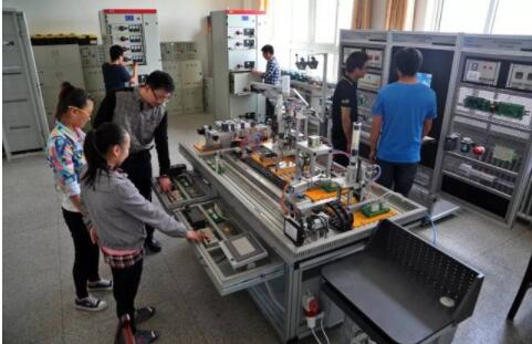 河南省工业学校国家重点学科有哪些专业