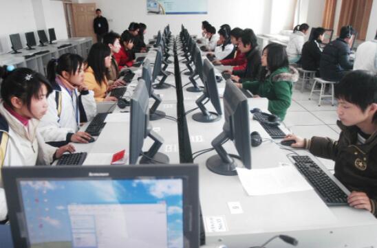 河南省工业学校计算机应用技术都有什么课程？